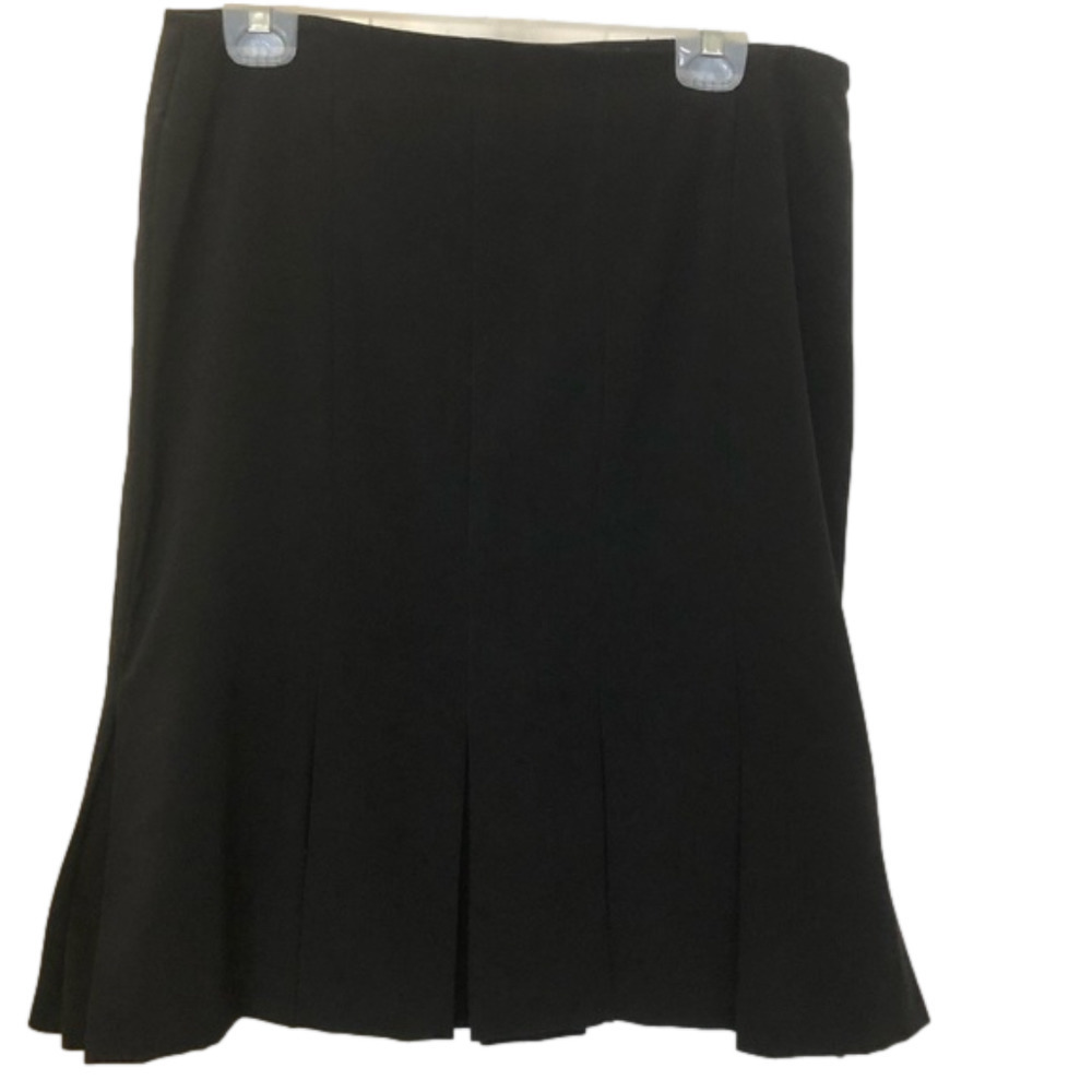 AB Studio Black Pleated Lined Stretch Skirt